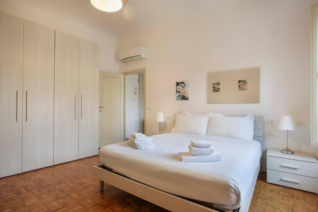 Palazzo Borghese 2 Bedroom Florence Buitenkant foto