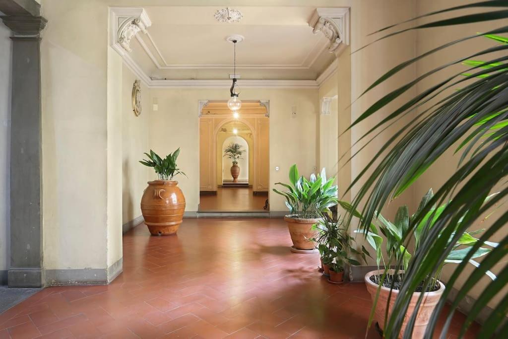 Palazzo Borghese 2 Bedroom Florence Buitenkant foto